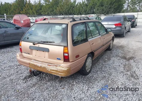 1994 Ford Escort Lx/Sport z USA, uszkodzony, nr VIN 1FARP15J0RW115269